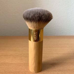 tarte Makeup - Tarte Fluffy Brush tarte Makeup - Tarte Fluffy Brush